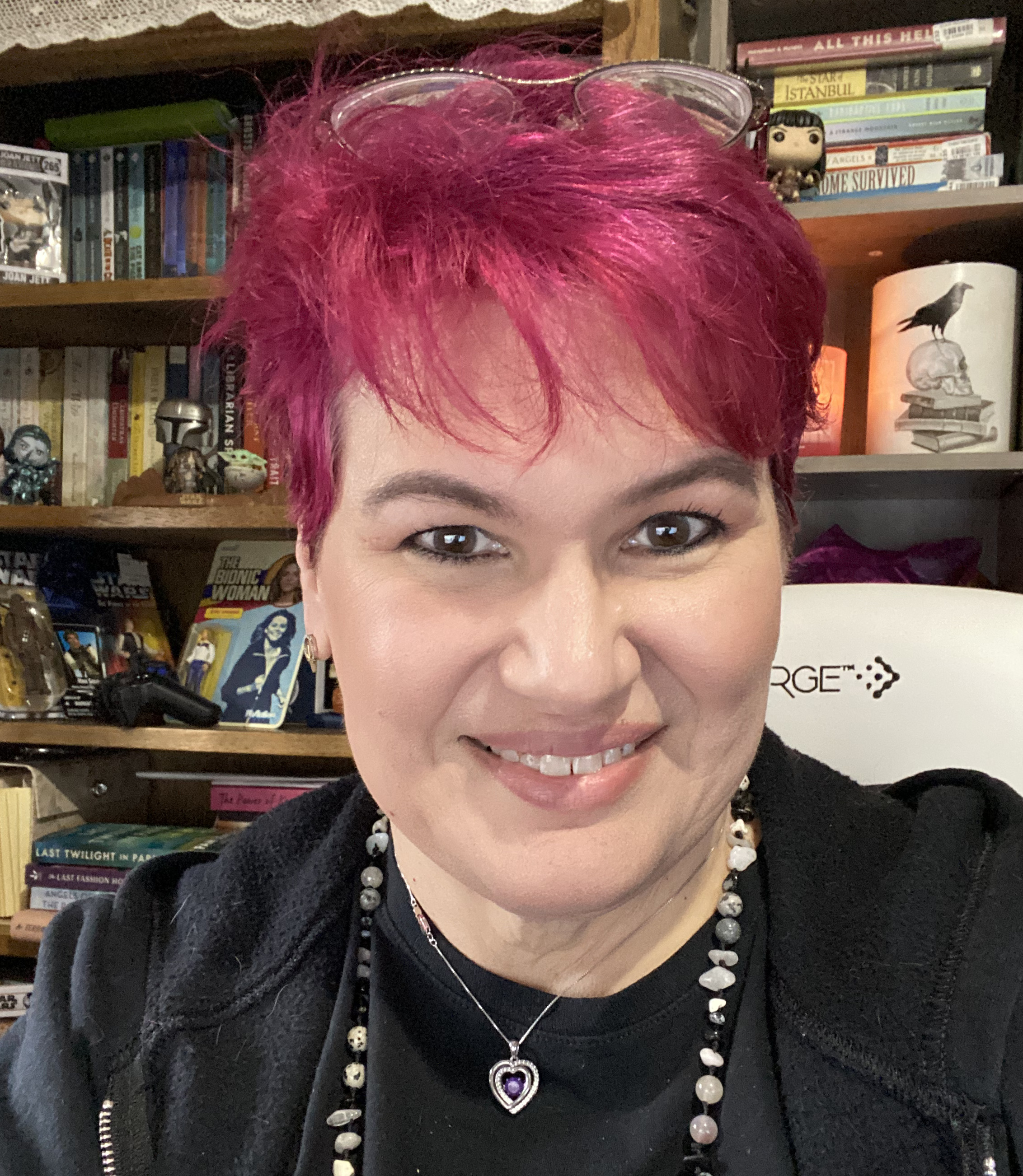 Miri Blackwood, author